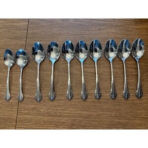 1881 Rogers Oneida LTD Bittersweet Repose Stainless 8 Soup Spoons & 2 Teaspoons